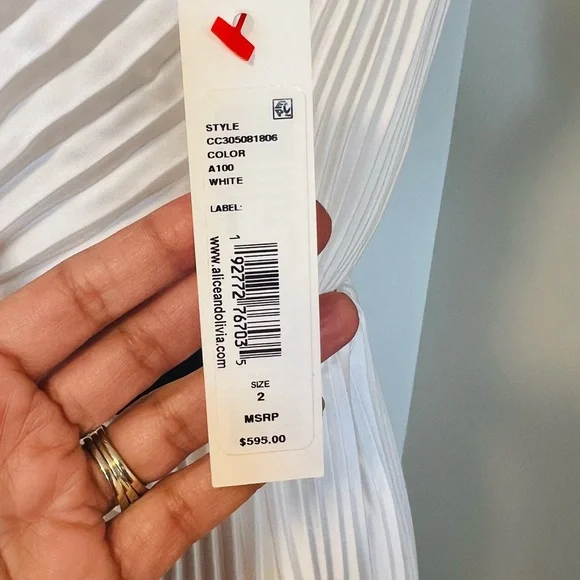 Alice + Olivia White Textured Jumpsuit with Cutout Waist - Picture 3 of 3